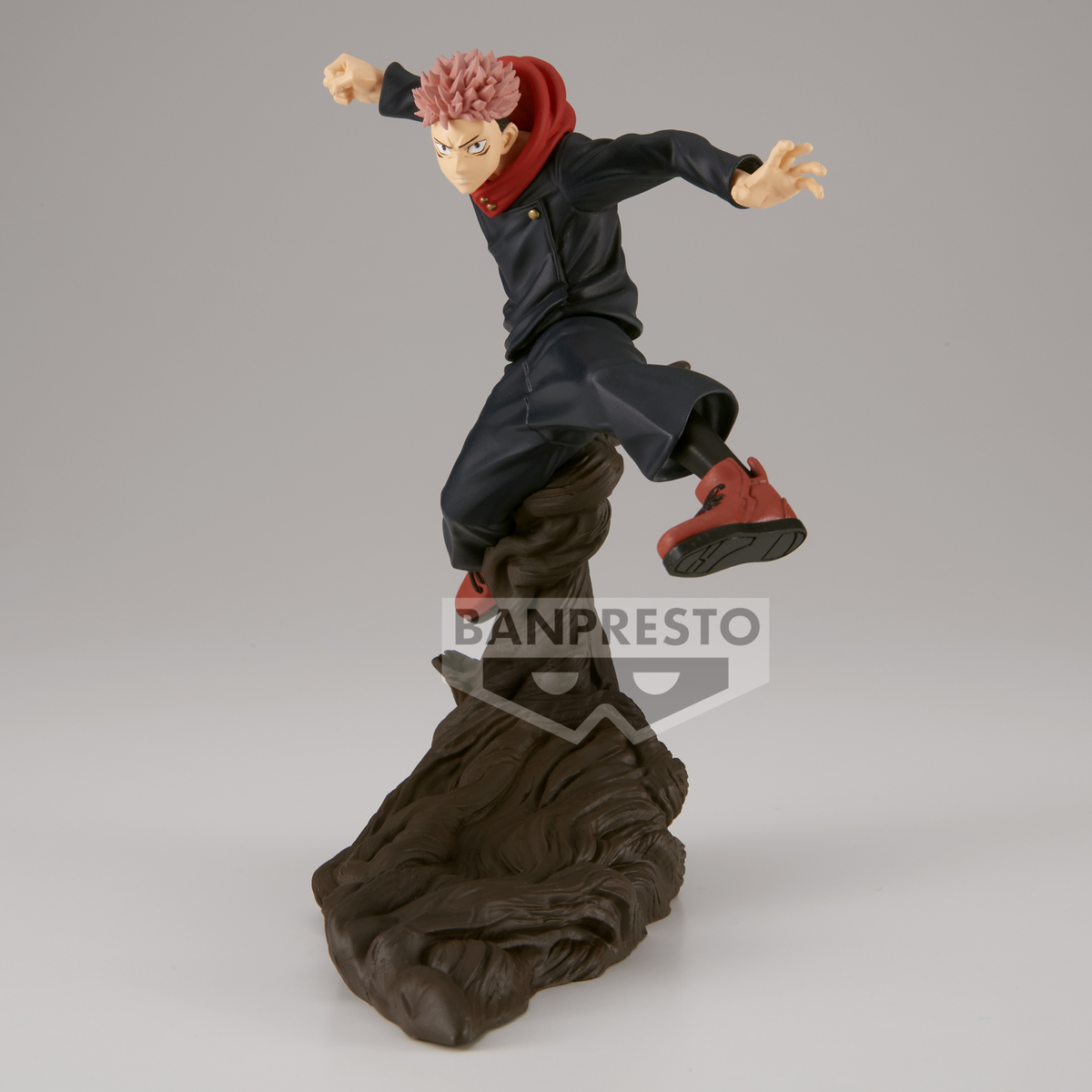 JUJUTSU KAISEN YUJI ITADORI FIGURE